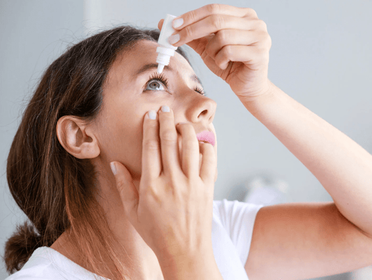 Are Dry Eye Drops Better Than Spray? - Dermii